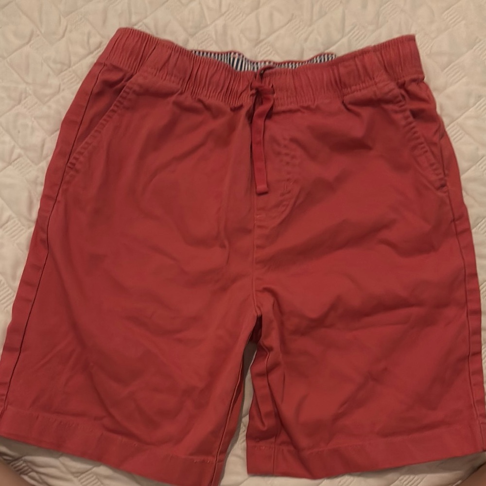 Vineyard Vines Coral Shorts. Good conditions